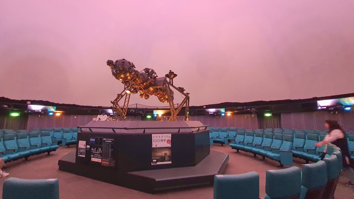 1960年から稼働しているプラネタリウム カールツァイス・イエナ社製 UPP‑23/3(タイプ79)