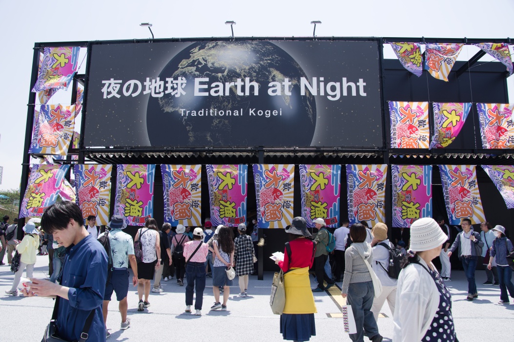 去年1月1日の能登半島地震で被害を受けた石川県輪島のパビリオン