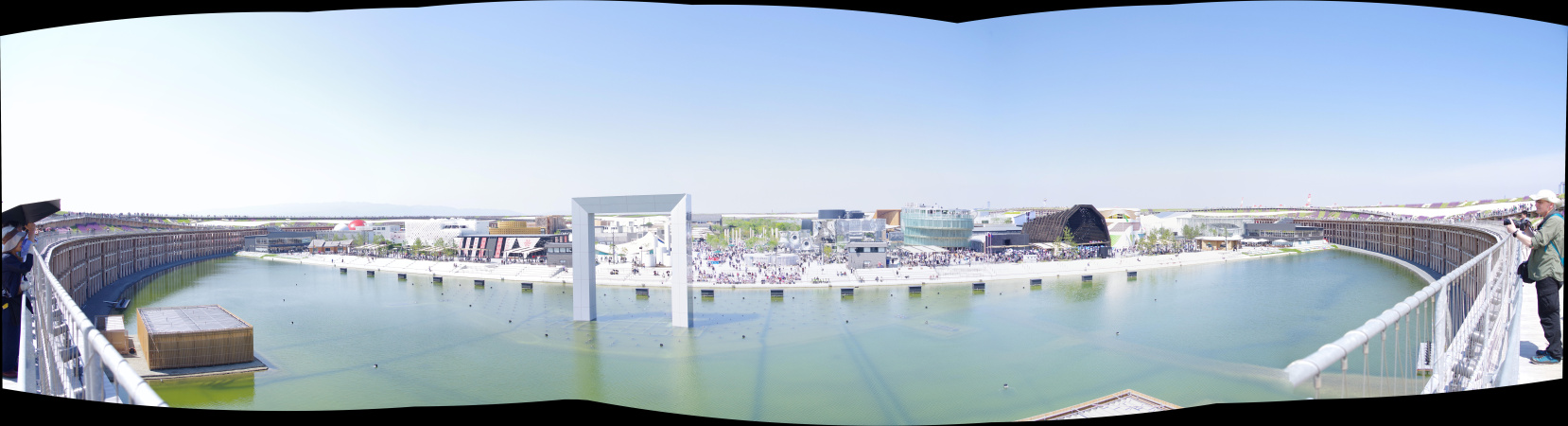 ウォータープラザからのパノラマ