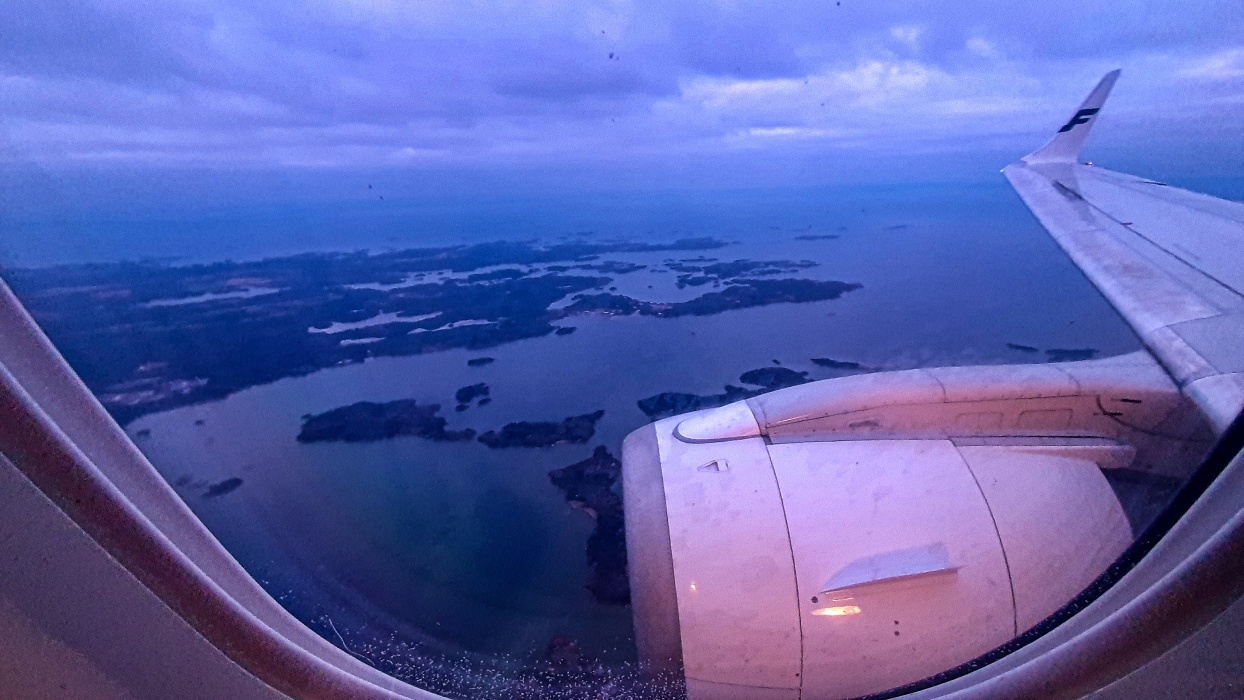 ヴァンター空港へまもなく到着。