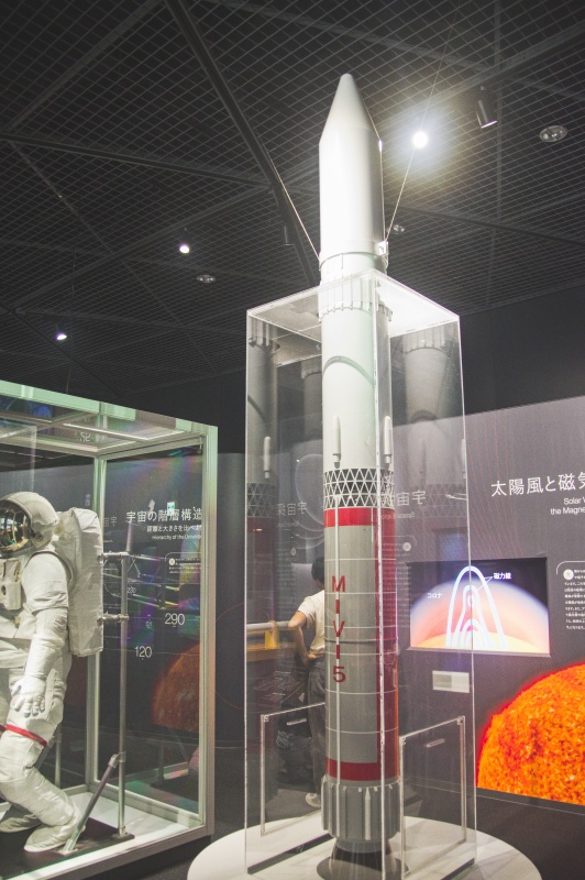 M-V(ミュー・ファイブ)ロケット 2003年5月に「はやぶさ(MUSES-C)」の打ち上げに使用された